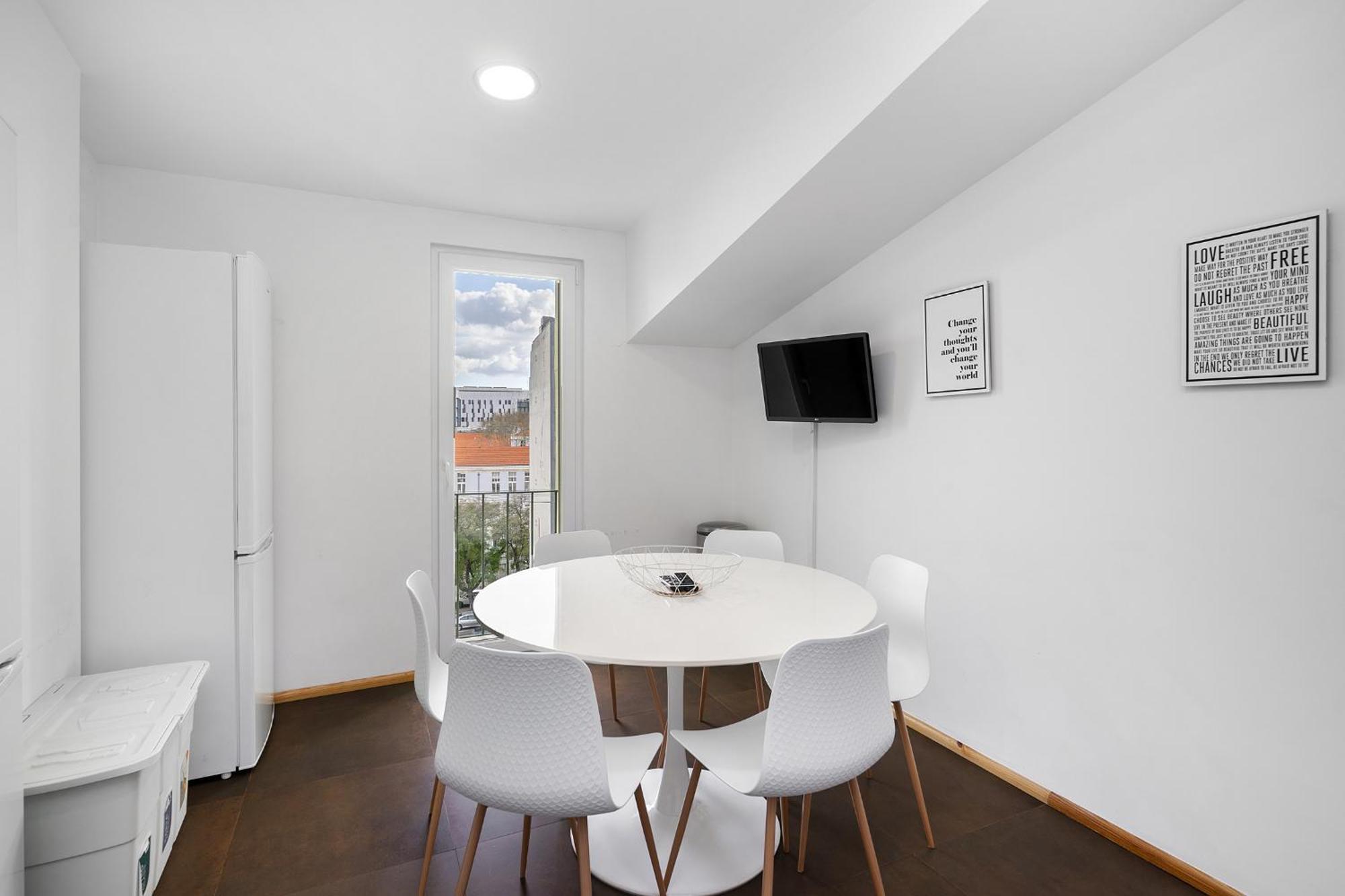 Whome Urban Tech Retreat, Modern Hubs For Remote Living Lisboa Eksteriør billede