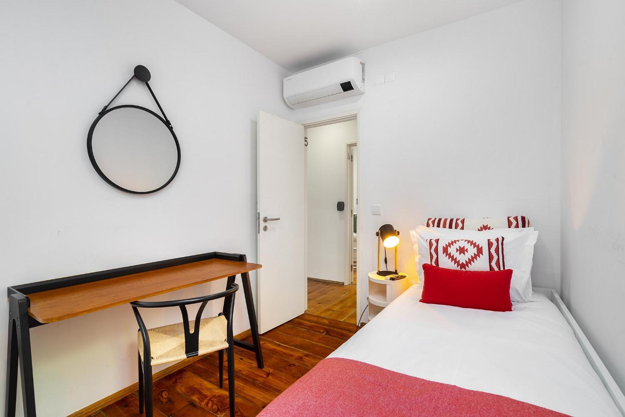 Whome Urban Tech Retreat, Modern Hubs For Remote Living Lisboa Eksteriør billede